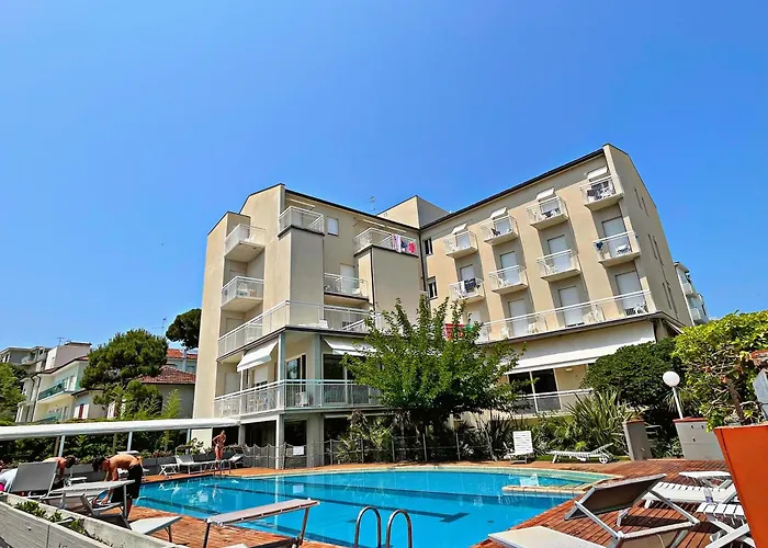 Hotel Trionfal - Fronte Mare - Vicinissimi Al Centro